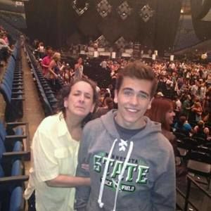 Meet your Posher, Michael